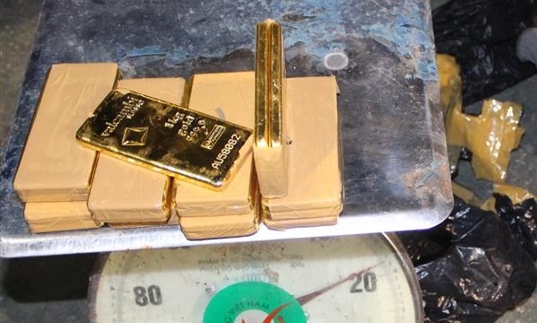 Đem 18kg vàng từ Campuchia về Việt Nam tiêu thụ
